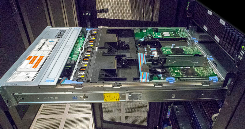 Dell PowerEdge R740xd 2xGold 6138 2.00Ghz 40Core 256GB H730P 7.68TB SSD 24TB SAS