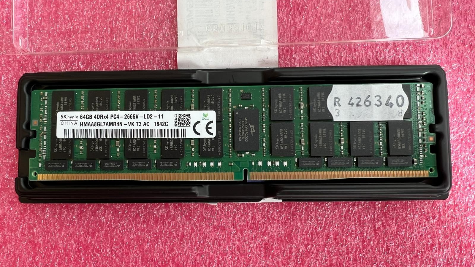 SK Hynix 64GB 4DRx4 PC4-2666V-LD2-11 Reg Server RAM HMAA8GL7AMR4N-VK