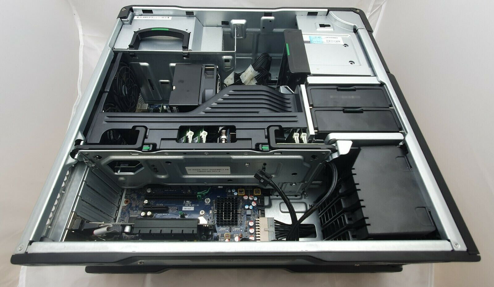 HP Z640 Workstation 2x Xeon E5-2687Wv3 20-CORE Turbo 3.50GHz 64GB DDR4 2TB DRIVE